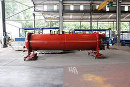 聯合工廠給化工廠定做的不銹鋼噴淋式換熱器